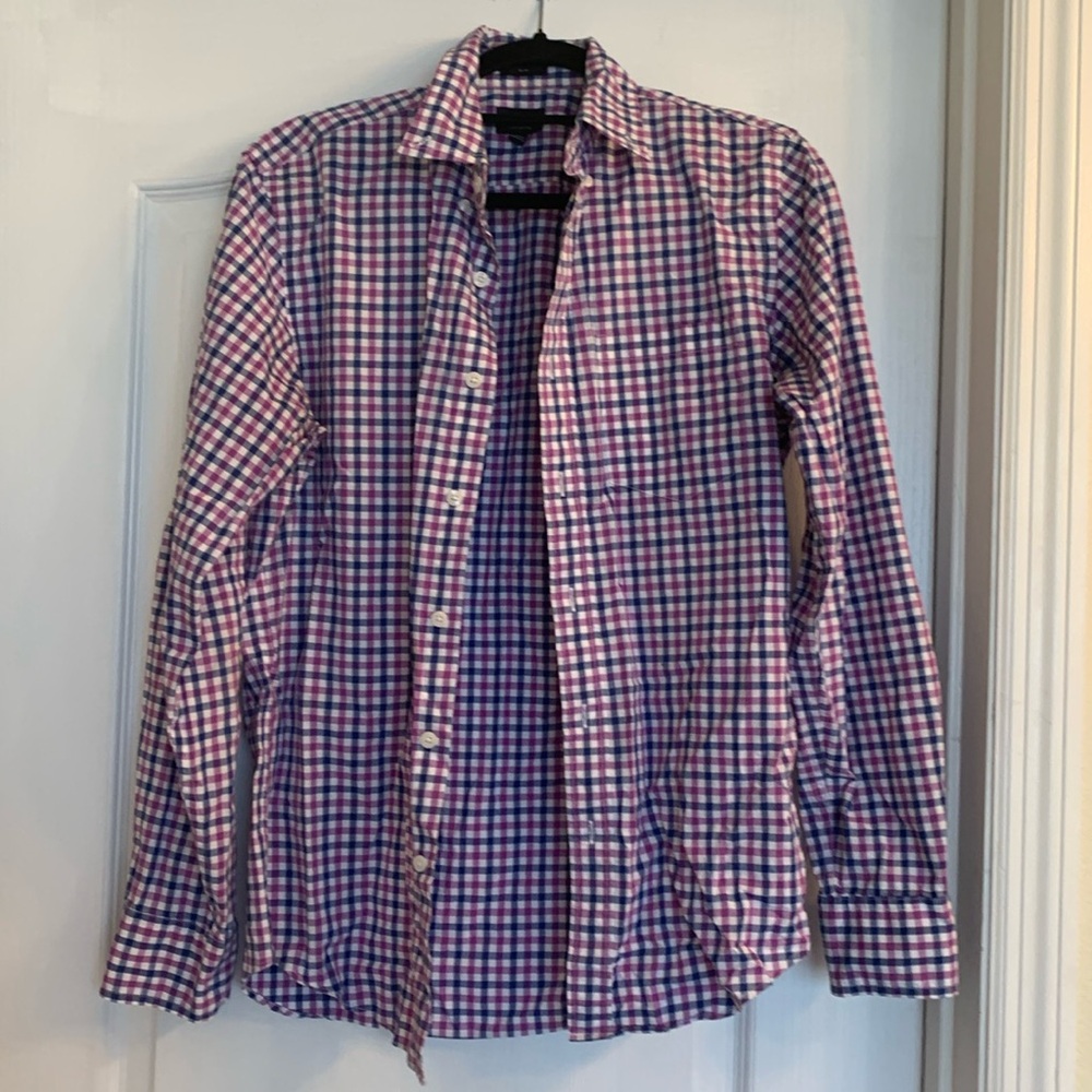 J Crew men’s button up collar shirt size small